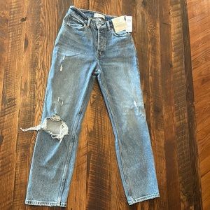 Abercrombie & Fitch Curve Love “The Dad” jeans. New with tags never worn!!